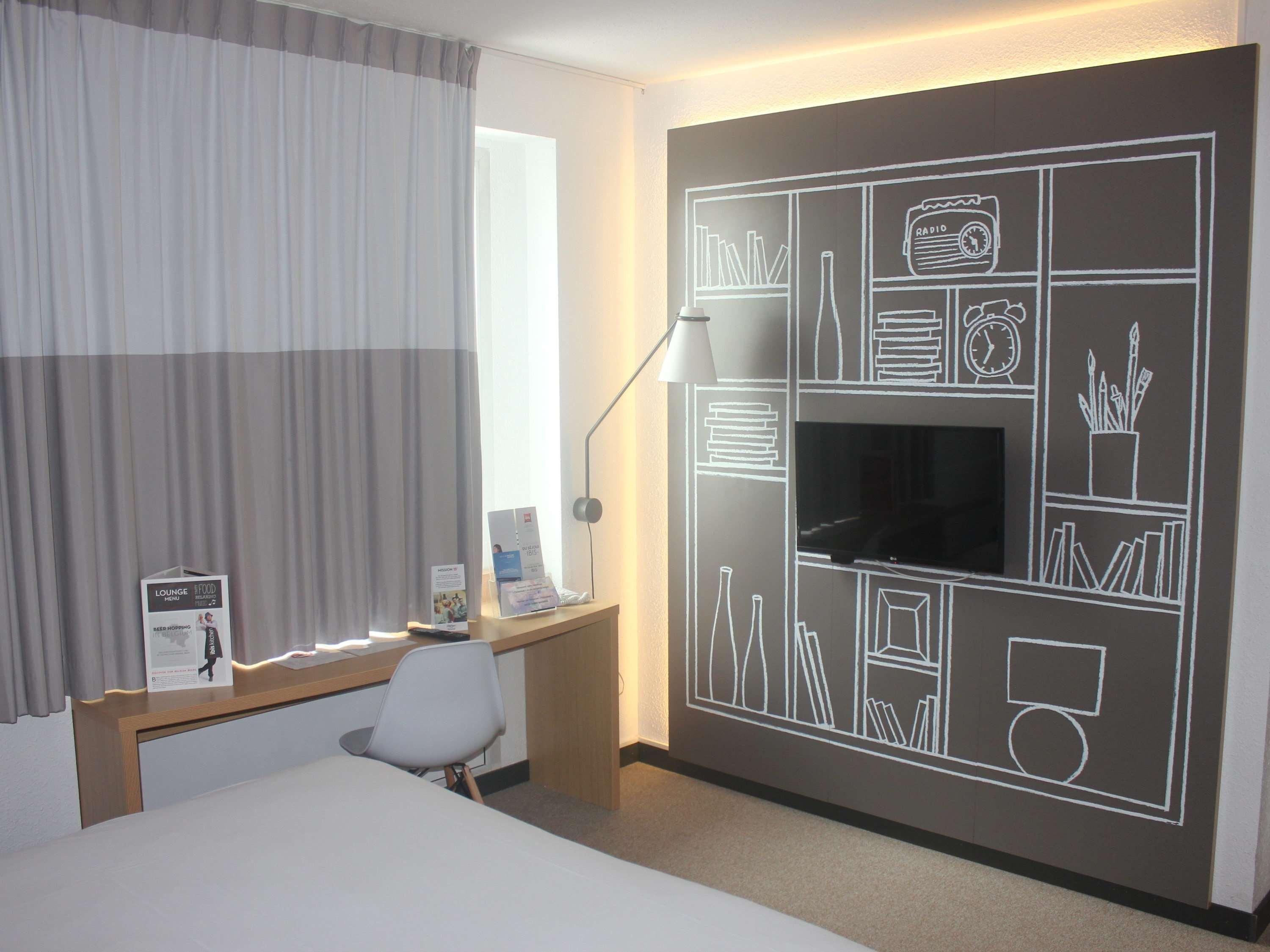 B&B Hotel Mons Gare Exterior foto